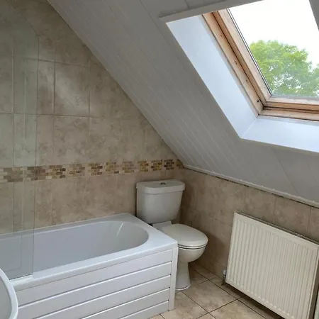 Riverbank District Double Balcony Holiday home *